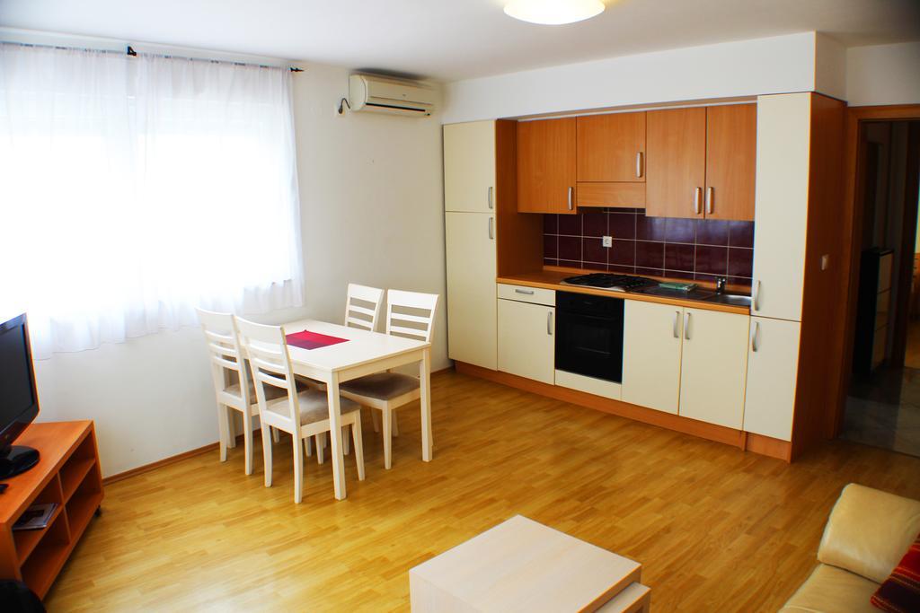 Bokun Apartments III 锡萨克 外观 照片