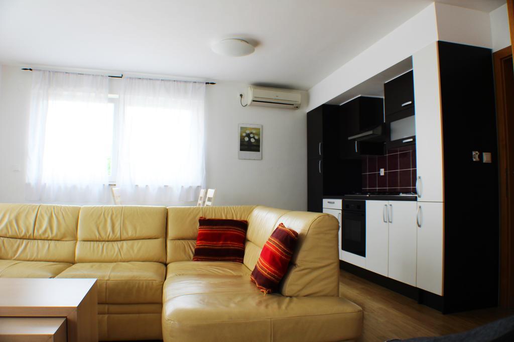 Bokun Apartments III 锡萨克 外观 照片
