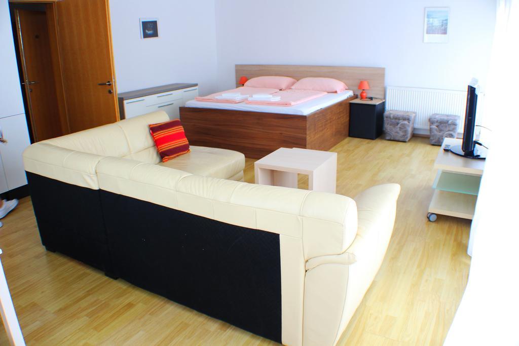 Bokun Apartments III 锡萨克 外观 照片